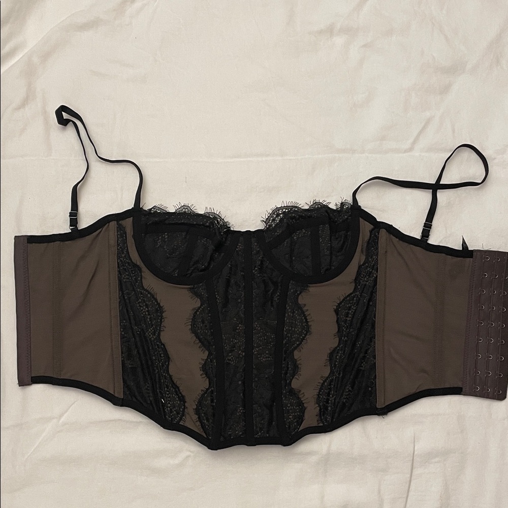 Viral urban outfitters corset